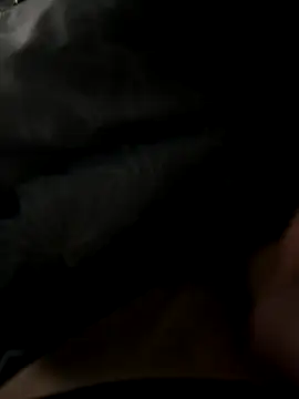 groschibre40100 live sex cam