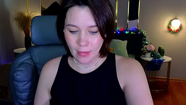 katy__moonj's cam snapshot