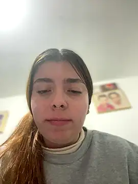 Cloew_Marz live sex cam