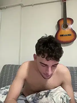 Yasinyasin7 live sex cam