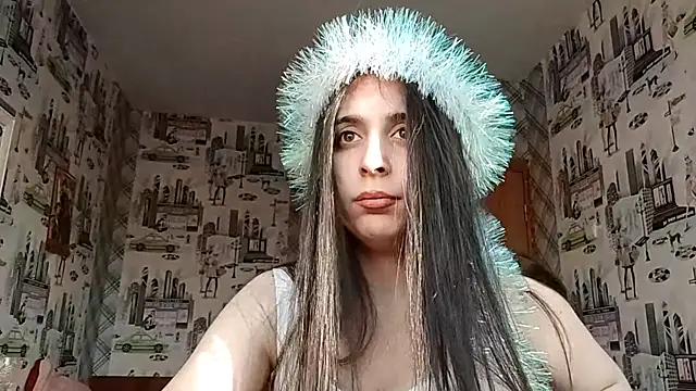 WaltraudPattie's cam snapshot