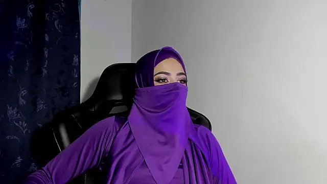 Azahara_ahmad's cam snapshot