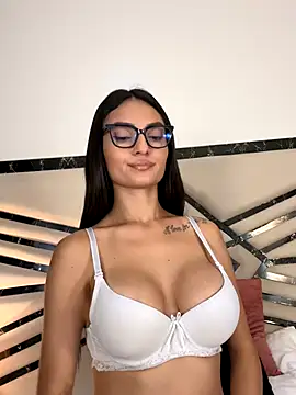 MiaKane99's cam snapshot