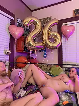 rosiebuddy's cam snapshot