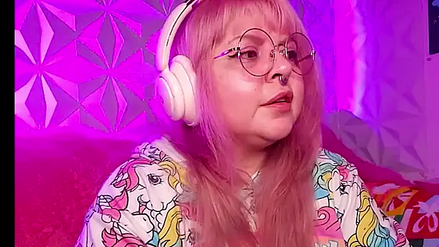 Satyn_doll's cam snapshot