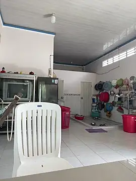 Alinat_'s cam snapshot