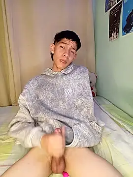 heyy_noah11 live sex cam