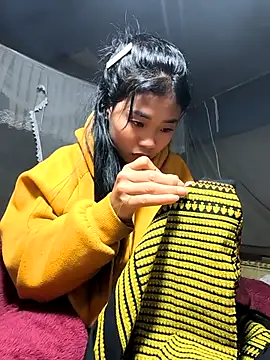 Lynly_k2 live sex cam