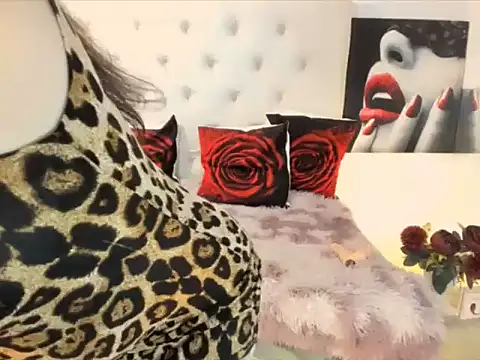 Playfullmaniac live sex cam