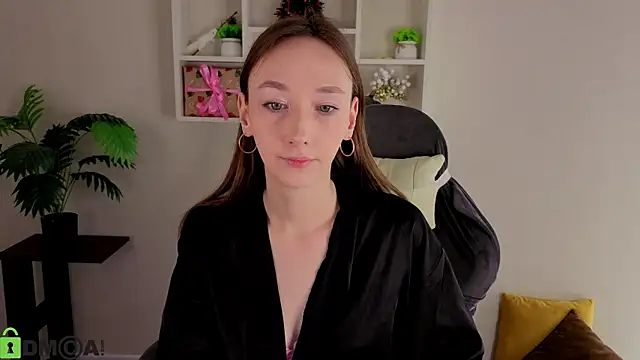 Miche1le_Allenne's cam snapshot