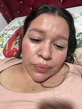 Lovelipsbig's cam snapshot