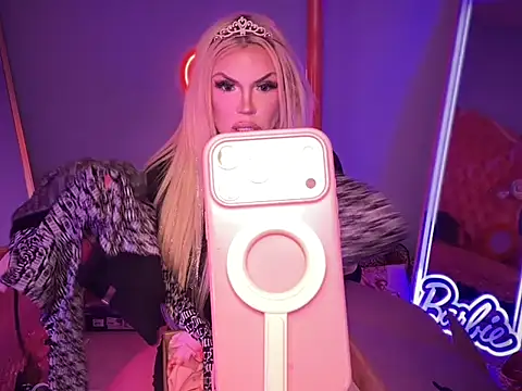 bimbotwerkqueen's cam snapshot