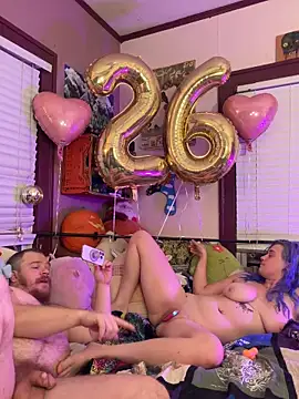 rosiebuddy's cam snapshot