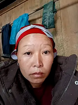 girl-hot2x's cam snapshot