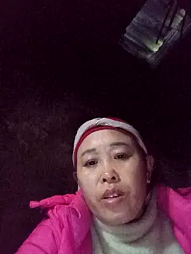 dakota-kis's cam snapshot