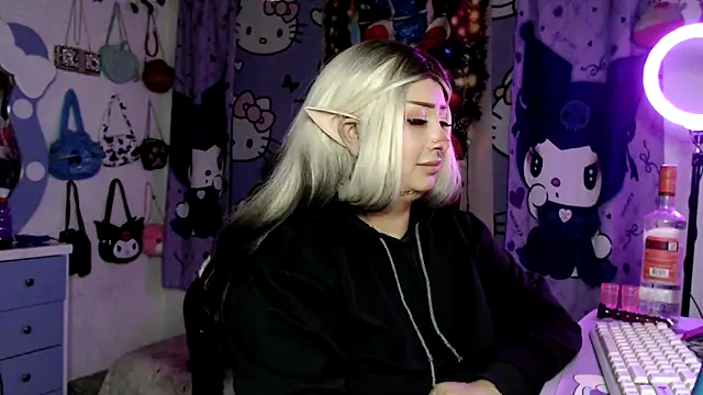 lussyevans24's cam snapshot