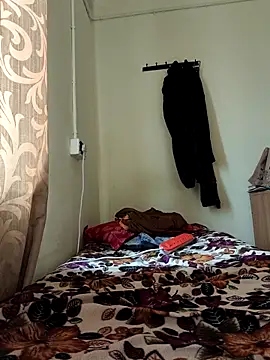 Bnglrmallu_aachujos's cam snapshot