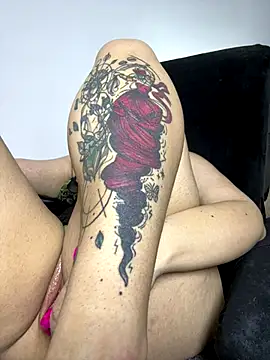 Zyrella's cam snapshot