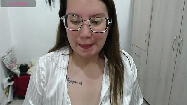 isabellahunternurs12's cam snapshot