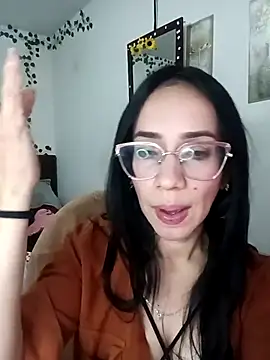 YaraDuartee live sex cam