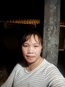 ava-dellght's cam snapshot