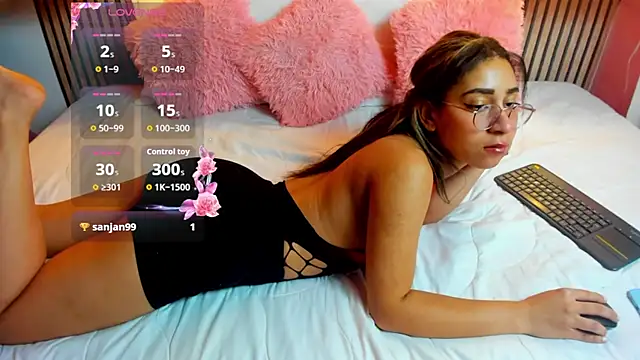 medussa_sexi's cam snapshot