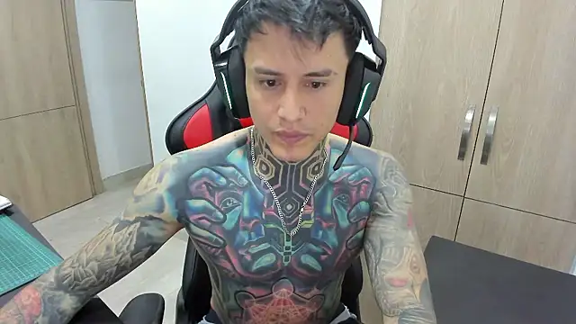 Chrissblack's cam snapshot