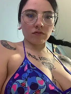 Gabyy_park's cam snapshot