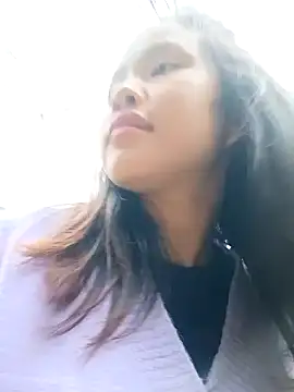 Pretty-haert's cam snapshot