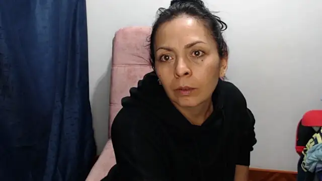 Paolahotty's cam snapshot