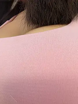 LaudingElastase live sex cam