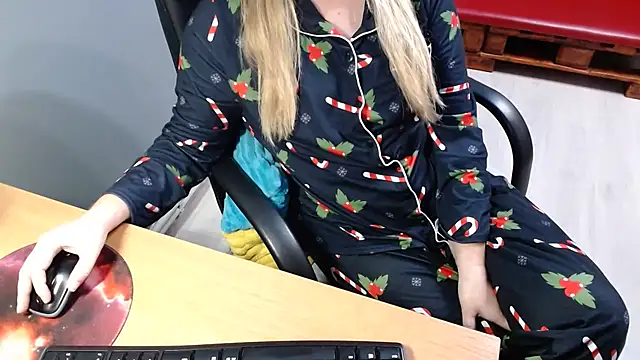 Ledi_Catherin live sex cam