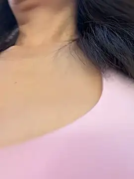 LaudingElastase live sex cam