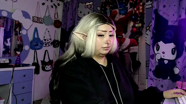 lussyevans24's cam snapshot