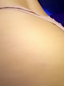 SallyWhitee live sex cam