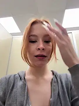 _Little_Ginger live sex cam