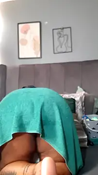 PearlSexxy69 live sex cam