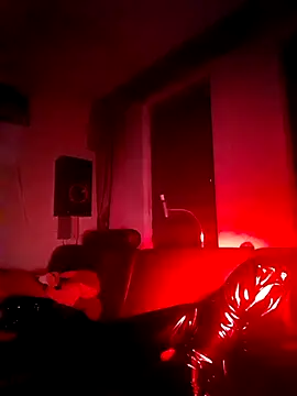 Crystalbitchx live sex cam