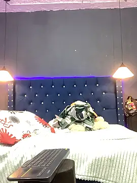 Salomon_koude live sex cam