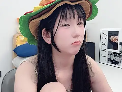 lnua-lnua live sex cam