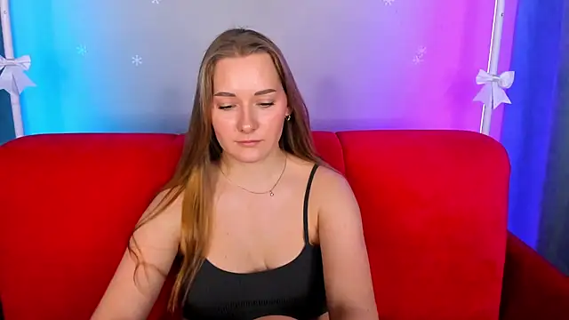 AlinaVice's cam snapshot