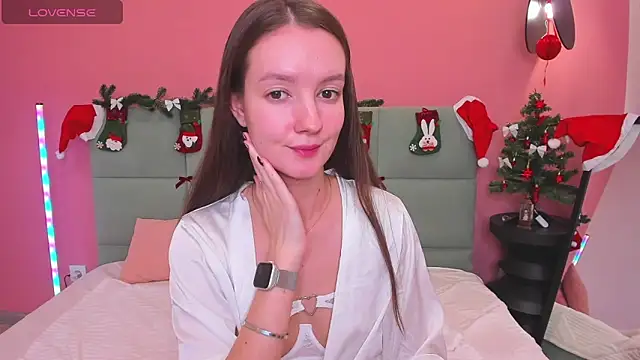 LoraSunnyy's cam snapshot