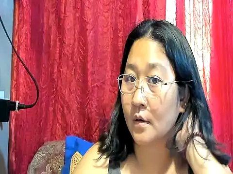 hotchubbyasian88's cam snapshot