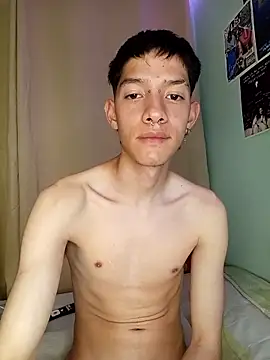 heyy_noah11 live sex cam