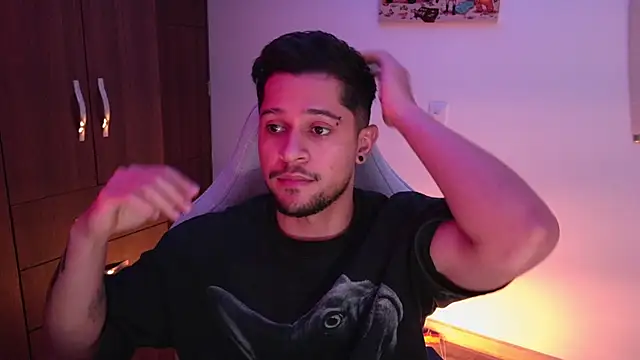 domsantiago_'s cam snapshot