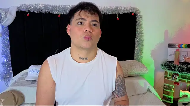 _Sam25_'s cam snapshot