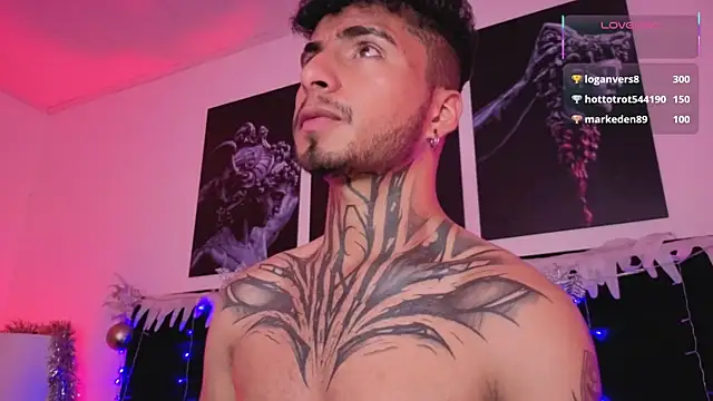 JuanCamiilo_66's cam snapshot