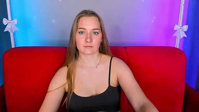 AlinaVice's cam snapshot