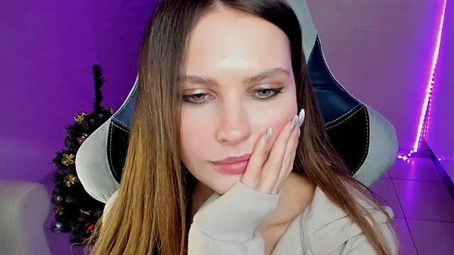 yourArya's cam snapshot