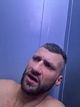 sexyhotstud12 live sex cam